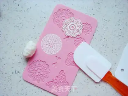 Make Lace Macaron step 23