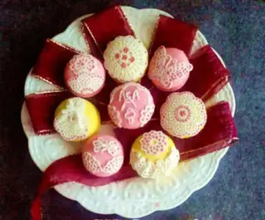 Make Lace Macaron step 30