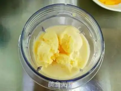 Make Mango, snow and sweet rice step 6