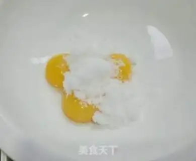 Make Rolling sugar double cake step 1