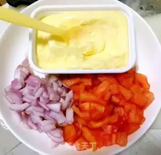 Make Seafood fruit and pizza step 0