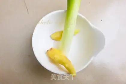 Make Salt shrimp step 1