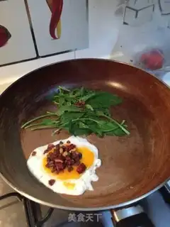 Make Gourmet egg toast step 1