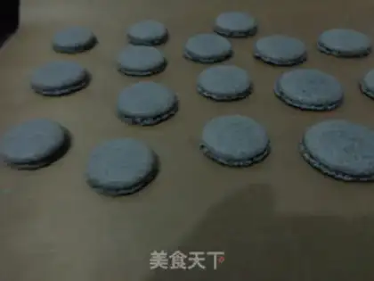 Make Black Sesame Macalon step 11