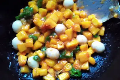 Make Pearl pumpkin step 6