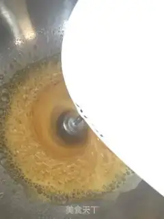Make An orange sponge cake cup step 2