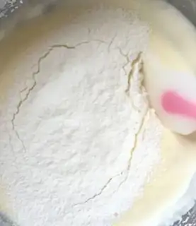 Make An orange sponge cake cup step 4
