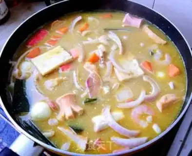 Make Seafood curry step 4