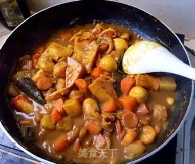 Make Seafood curry step 5