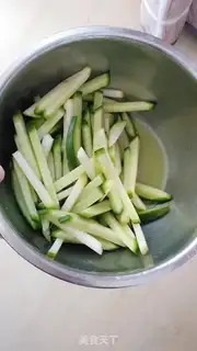 Make Pickles and radish step 1