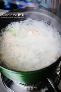 Make Rop and shrimp ball soup step 5