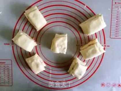 Make Sausage rolls step 10