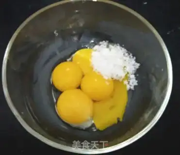 Make A red velvet fruit cake step 2