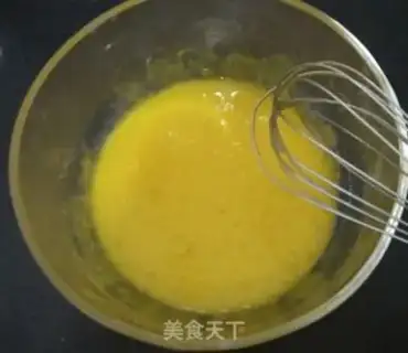Make A red velvet fruit cake step 3
