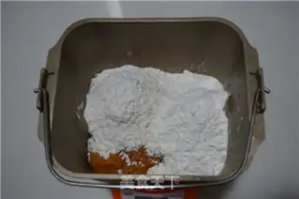 Make Old pumpkin bread step 3