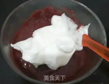 Make A red velvet fruit cake step 13