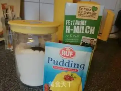 Make Vanilla pudding step 0