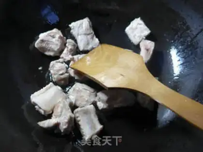 Make Curry potatoes step 1