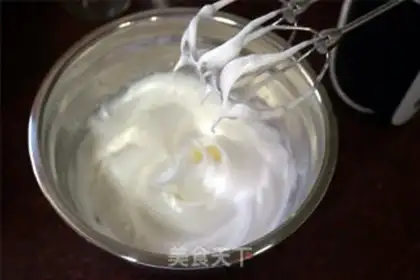Make Blueberry cream sponge cake step 1