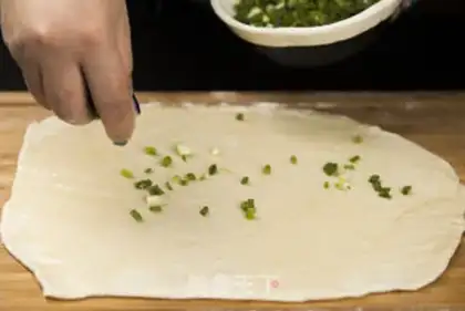 Make Onion cake step 4