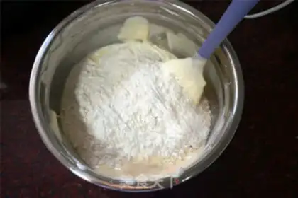 Make Blueberry cream sponge cake step 5