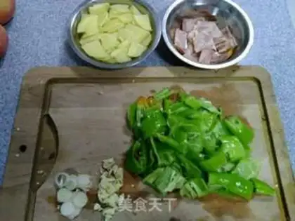 Make Bacon pepper potato chips step 0