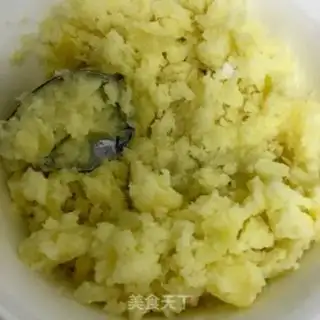 Make Mashed potato salad step 4