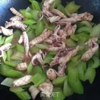Make Squidfish, squirt step 4