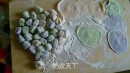Make Colour dumplings step 0