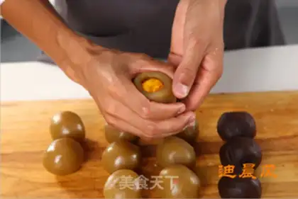 Make Lian Yuen Yuen step 7