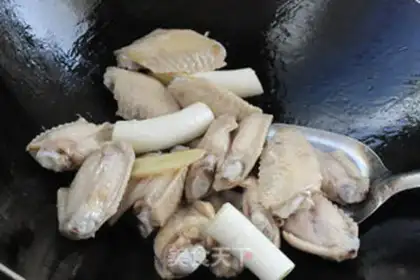 Make Coke chicken wings step 3