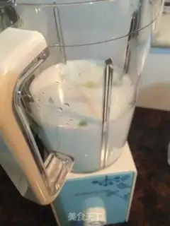 Make Butter cream cream step 1