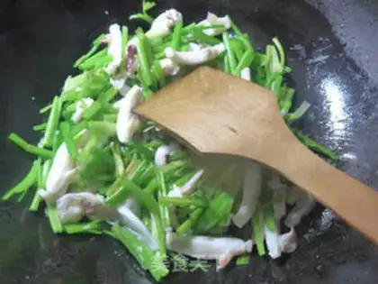 Make Celery fried squid step 5