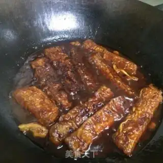 Make Jell-O fish step 4