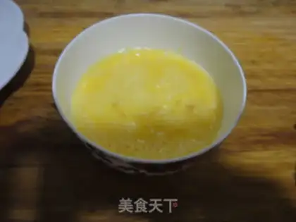 Make Autumn fried eggs step 2