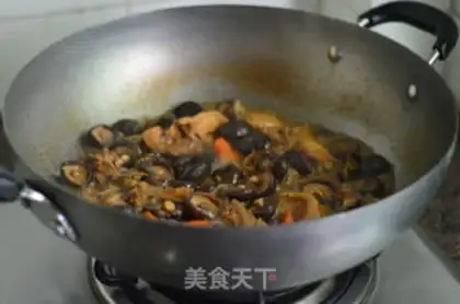 Make Carrot mushroom chicken step 8