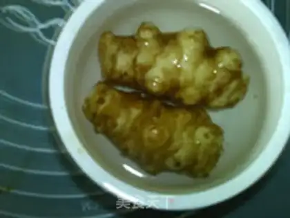 Make Spicy sauce and ginger step 1