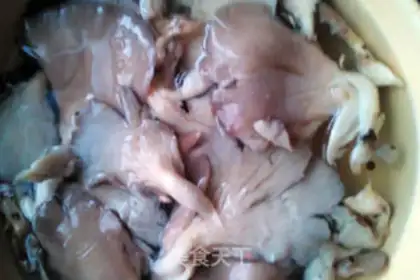 Make Fries, mushrooms, willows step 1