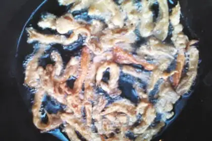 Make Fries, mushrooms, willows step 5