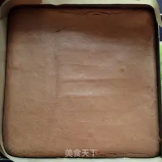 Make Coco Strawberry Cake roll step 7