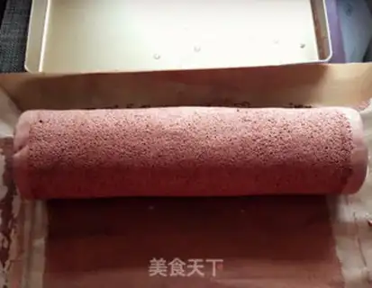 Make Coco Strawberry Cake roll step 11