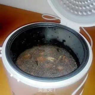 Make Red roasted cow noodles step 5