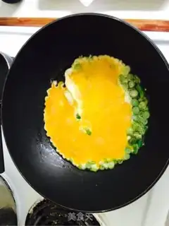 Make Pineapple rice step 2