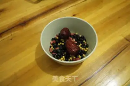 Make Glucose glucose black bean date soy step 0
