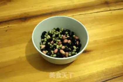 Make Glucose glucose black bean date soy step 1