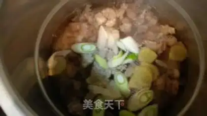Make Curry beef rice step 1