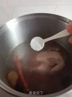 Make Chicken soup with red dates step 7