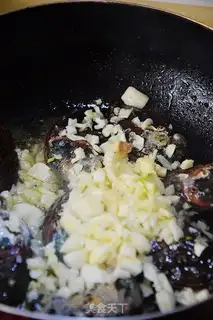 Make Fried garlic abalone step 6