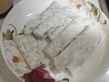 Make Jell-O fish step 1
