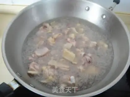 Make curry chicken gravy step 4